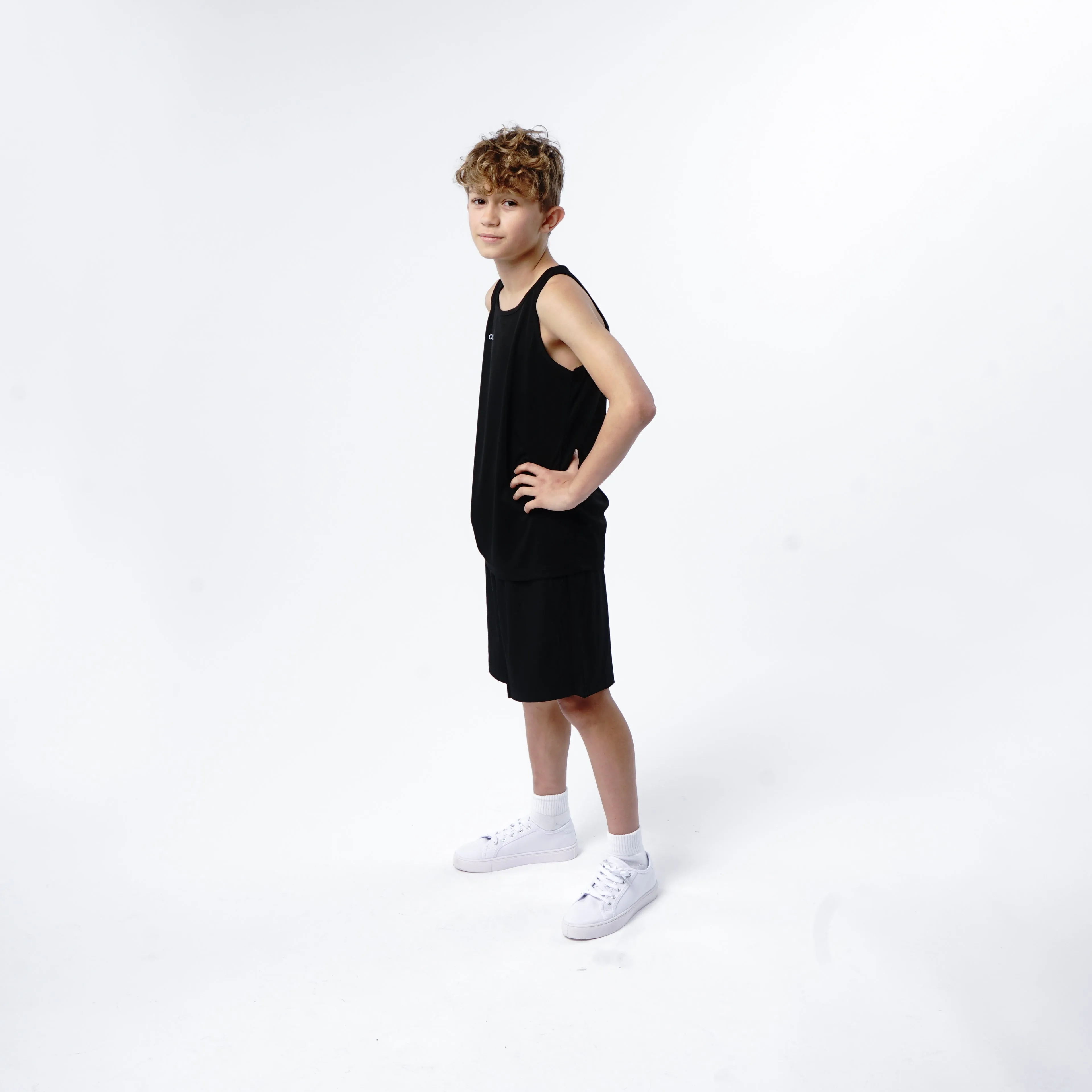 Omnitau Kid's Team Sports Breathable Vest - Black