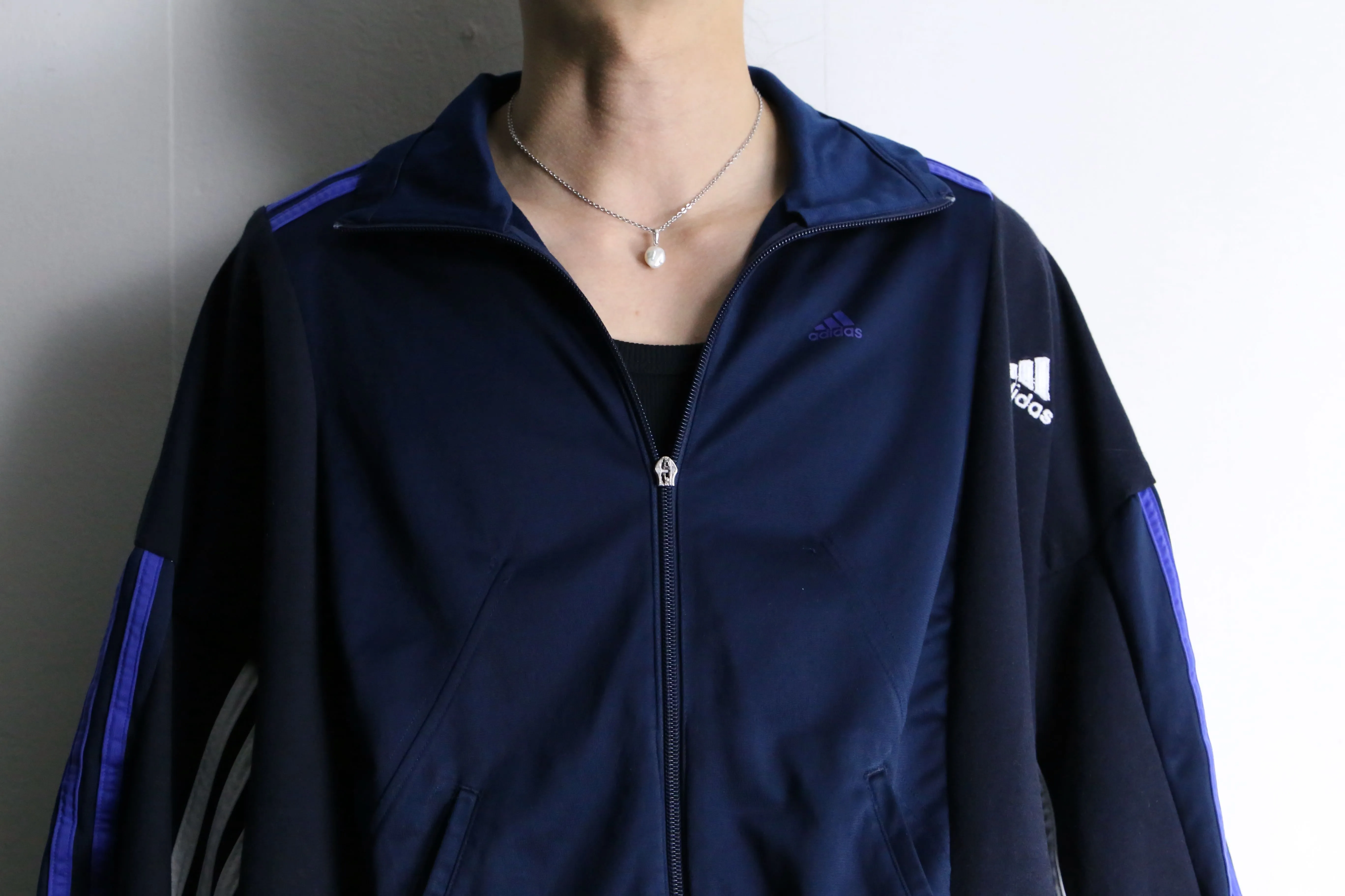 “Re:make” symmetry design short track jacket