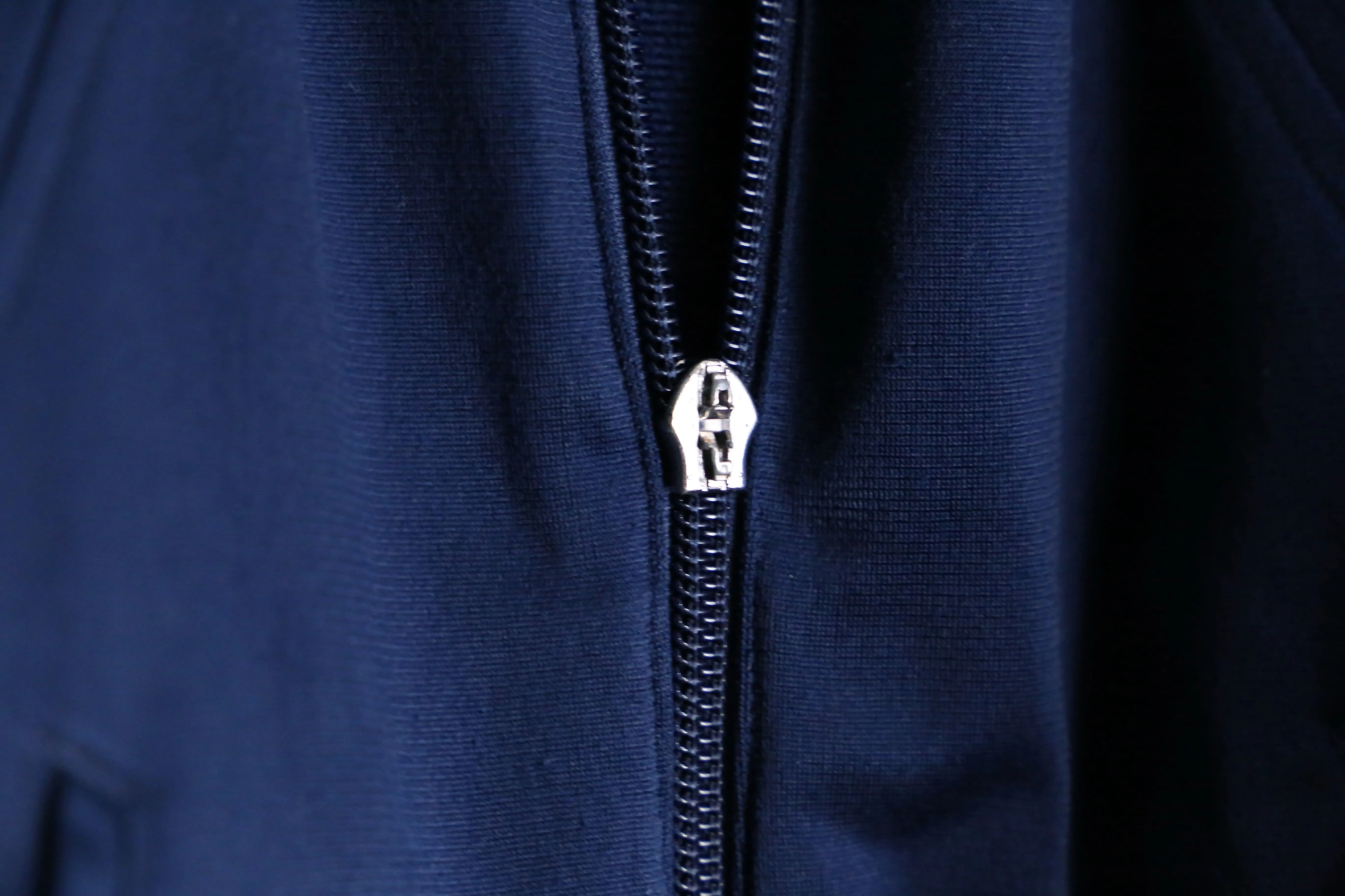 “Re:make” symmetry design short track jacket