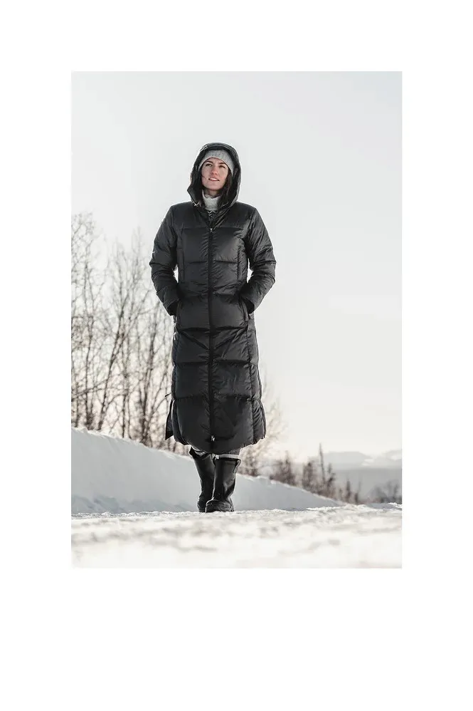 Skhoop Women&#x27;s Hella Down Coat  Black | Buy Skhoop Women&#x27;s Hella Down Coat  Black here | Outnorth