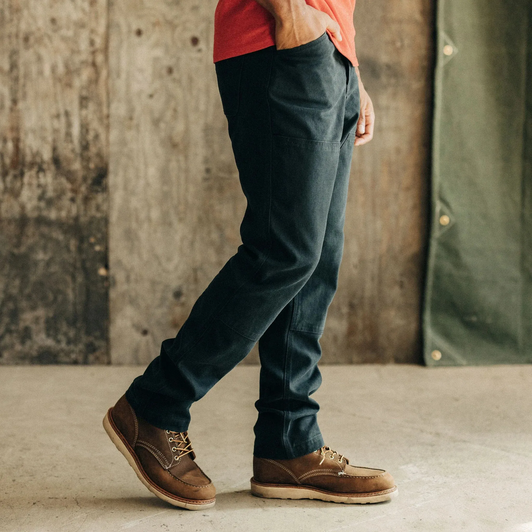 Taylor Stitch - The Chore Pant in Coal Boss Duck