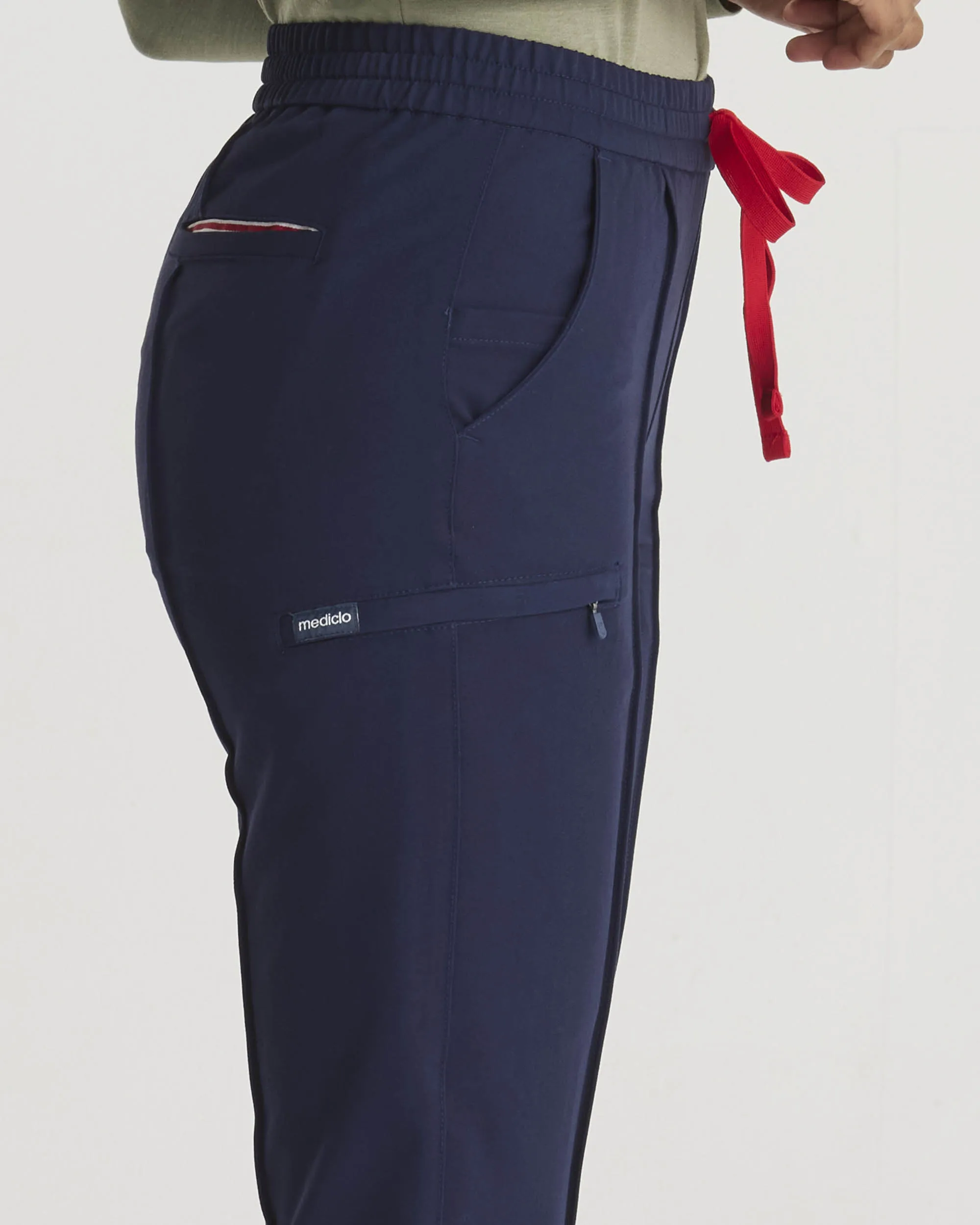 TENCEL™ Sicily‎ ‎ Pintuck Tapered Scrub Pants